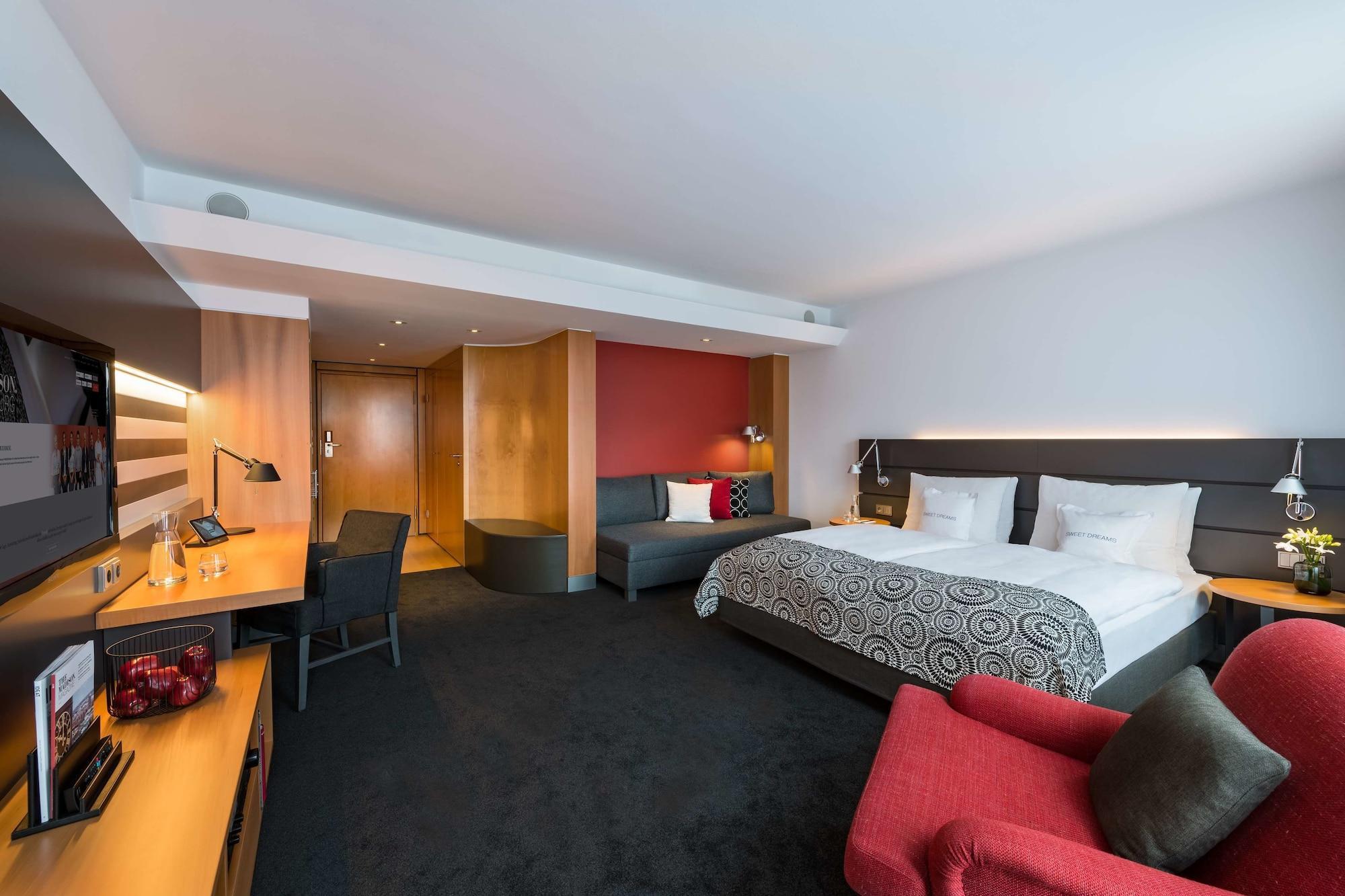 The Madison Hotel Hamburg Exterior photo