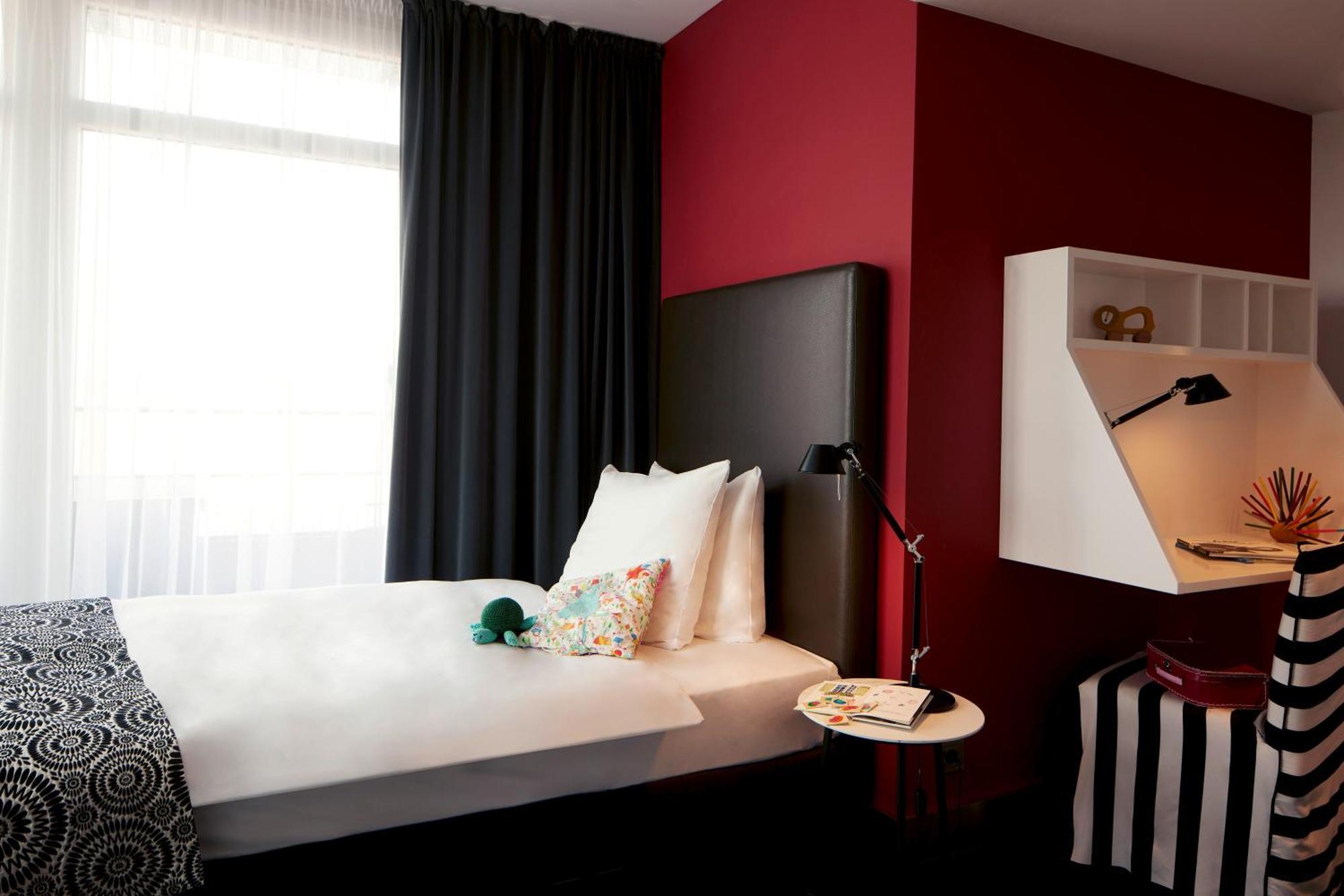 The Madison Hotel Hamburg Exterior photo