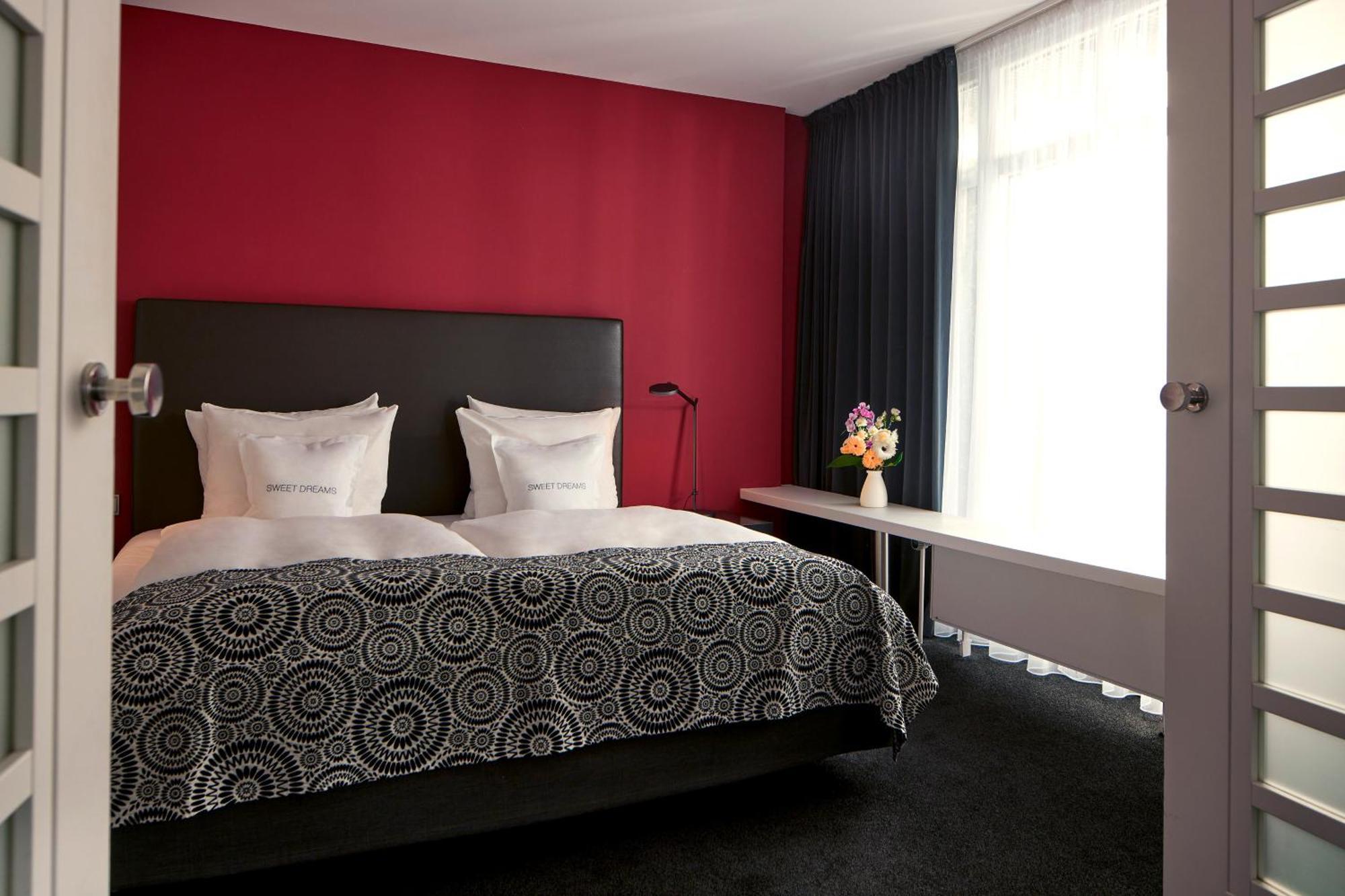 The Madison Hotel Hamburg Exterior photo